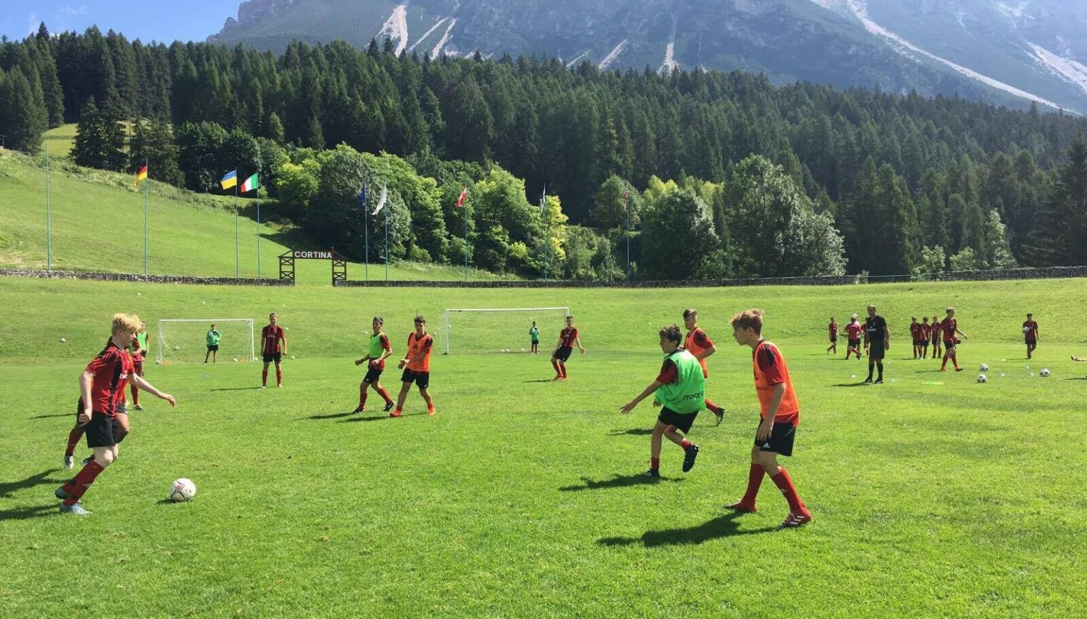 Top 2024 Best Soccer Camps and Football Camps in Europe